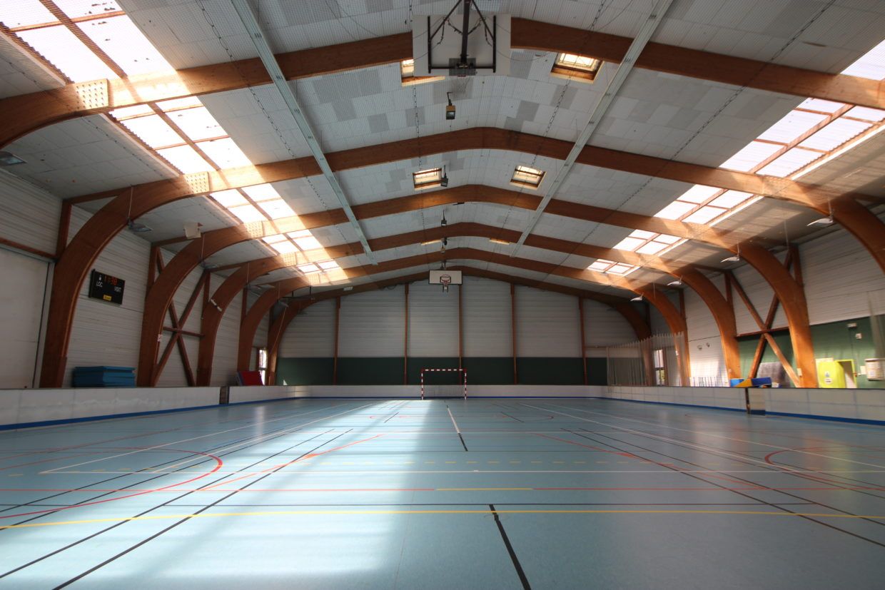 Salle omnisports Albert Berthomé intérieur terrain